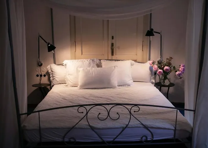 King Charles Apartment