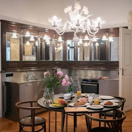 King Charles Apartment Prague Exterior photo
